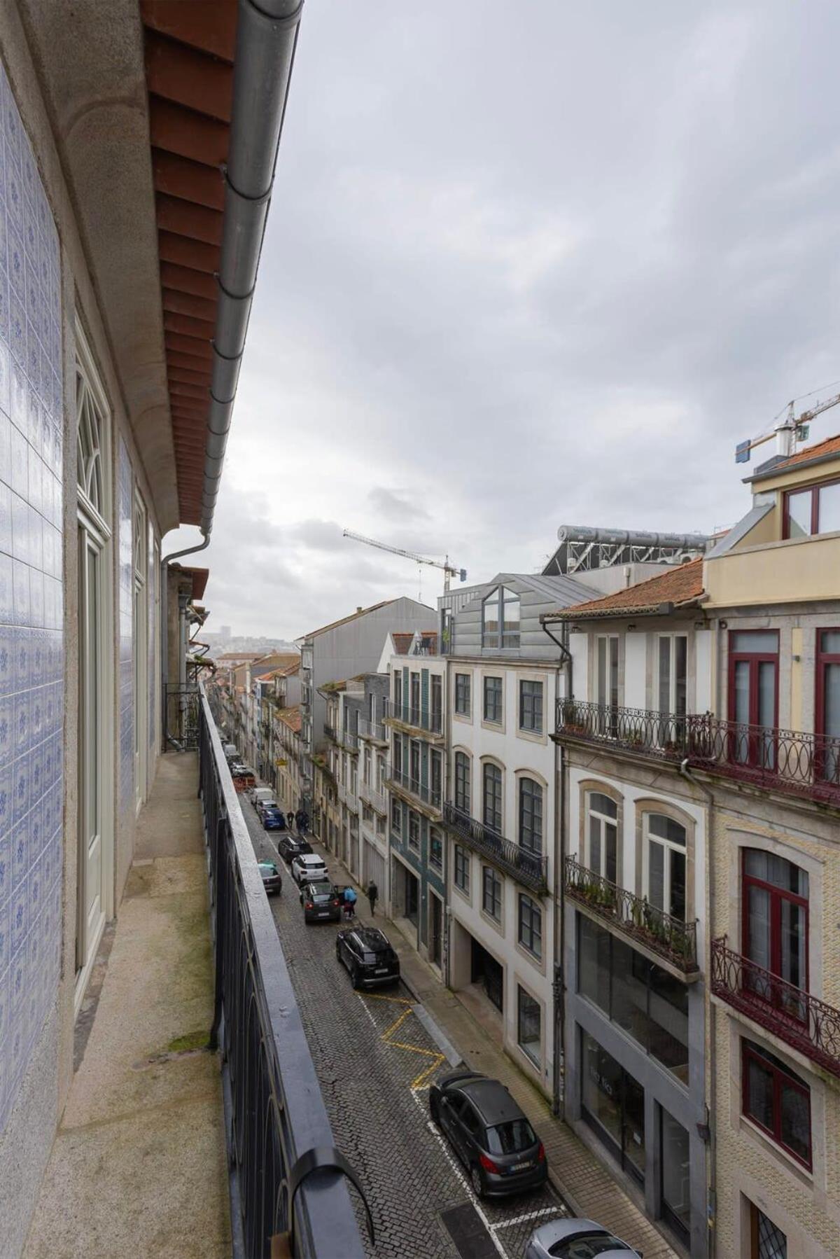 Liiiving In - Luxury Design * Oporto